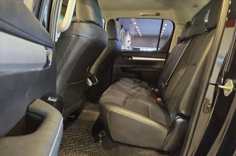 TOYOTA Hilux Caminhonete 2.8 16V 4P SRX DIESEL CABINE DUPLA, Foto 18