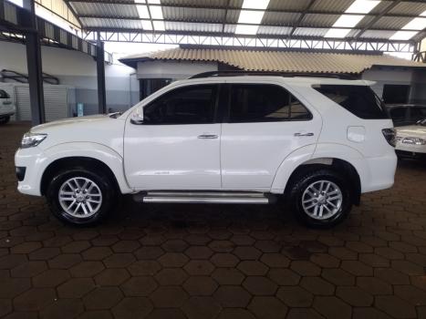 TOYOTA Hilux SW4 2.7 16V 4P SR FLEX AUTOMTICO, Foto 4
