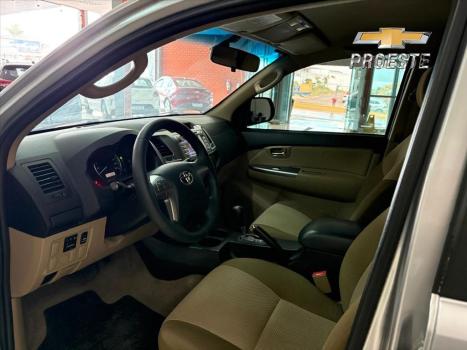 TOYOTA Hilux SW4 2.7 16V 4P SR FLEX AUTOM�TICO, Foto 5