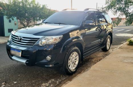 TOYOTA Hilux SW4 2.7 16V 4P FLEX SR 7 LUGARES AUTOM�TICO, Foto 2