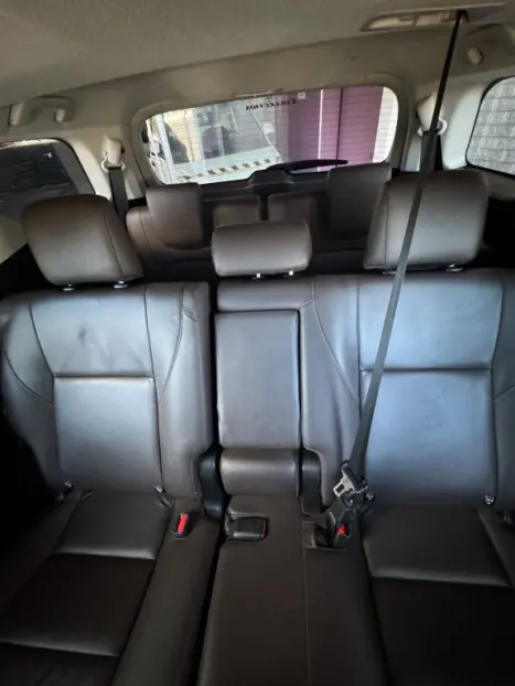 TOYOTA Hilux SW4 2.7 16V 4P FLEX SRV 7 LUGARES AUTOM�TICO, Foto 9