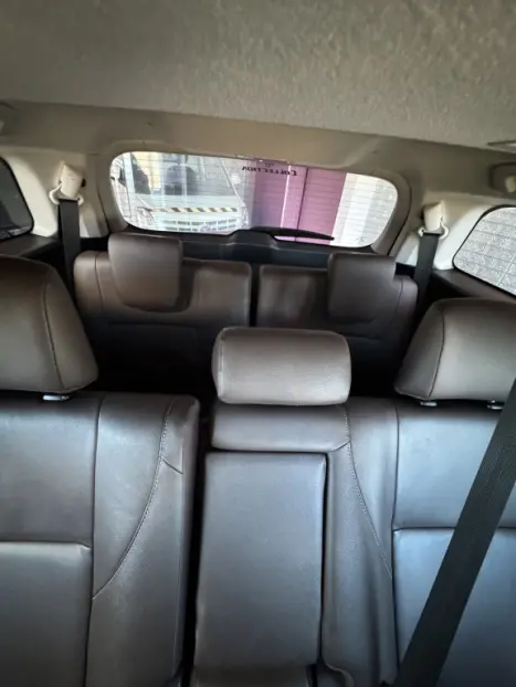 TOYOTA Hilux SW4 2.7 16V 4P FLEX SRV 7 LUGARES AUTOM�TICO, Foto 10