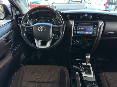 TOYOTA Hilux SW4 2.7 16V 4P SR FLEX AUTOM�TICO, Foto 7