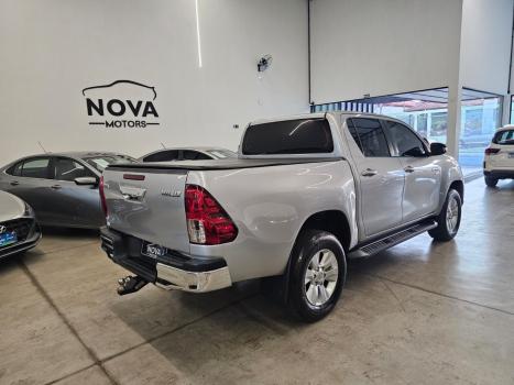 TOYOTA Hilux SW4 2.7 16V 4P SR AUTOM�TICO, Foto 6