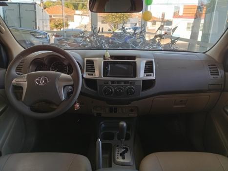 TOYOTA Hilux SW4 2.7 16V 4P SR AUTOMÁTICO, Foto 11