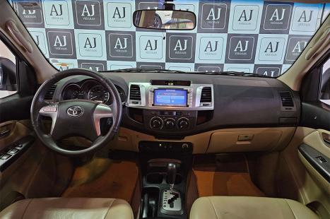 TOYOTA Hilux SW4 2.7 16V 4P FLEX SR 7 LUGARES AUTOMÁTICO, Foto 9
