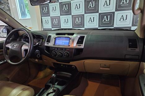TOYOTA Hilux SW4 2.7 16V 4P FLEX SR 7 LUGARES AUTOMÁTICO, Foto 10