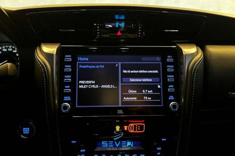 TOYOTA Hilux SW4 2.8 16V 4P SRX 4X4 7 LUGARES TURBO DIESEL AUTOMTICO, Foto 16