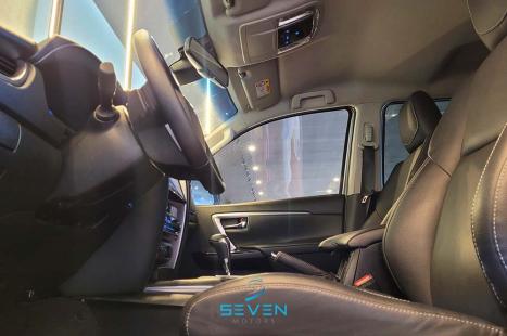 TOYOTA Hilux SW4 2.8 4P SRX 4X4 TURBO DIESEL AUTOMTICO, Foto 13