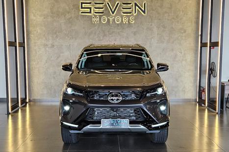 TOYOTA Hilux SW4 2.8 16V 4P SRX PLATINUM 4X4 7 LUGARES TURBO DIESEL AUTOM�TICO, Foto 8