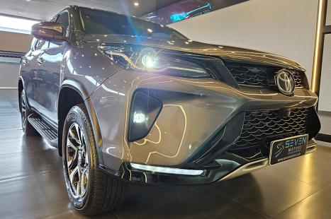 TOYOTA Hilux SW4 2.8 16V 4P SRX PLATINUM 4X4 7 LUGARES TURBO DIESEL AUTOM�TICO, Foto 10