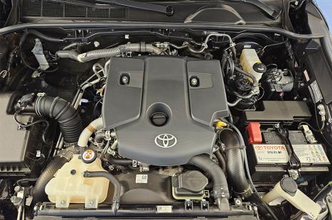 TOYOTA Hilux SW4 2.8 16V 4P SRX PLATINUM 4X4 7 LUGARES TURBO DIESEL AUTOM�TICO, Foto 18