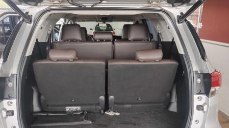 TOYOTA Hilux SW4 2.8 16V 4P SRX 4X4 7 LUGARES TURBO DIESEL AUTOM�TICO, Foto 13