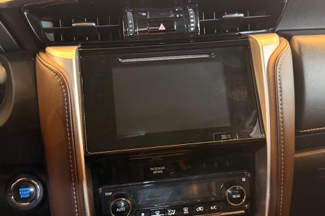 TOYOTA Hilux SW4 2.8 16V 4P SRX 4X4 7 LUGARES TURBO DIESEL AUTOM�TICO, Foto 14