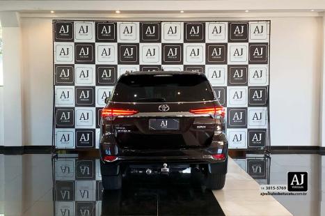 TOYOTA Hilux SW4 2.8 16V 4P SRX 4X4 7 LUGARES TURBO DIESEL AUTOM�TICO, Foto 7