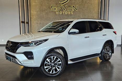 TOYOTA Hilux SW4 2.8 16V 4P SRX 4X4 7 LUGARES TURBO DIESEL AUTOM�TICO, Foto 1