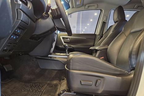 TOYOTA Hilux SW4 2.8 16V 4P SRX 4X4 7 LUGARES TURBO DIESEL AUTOM�TICO, Foto 18