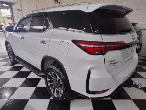 TOYOTA Hilux SW4 2.8 16V 4P SRX PLATINUM 4X4 7 LUGARES TURBO DIESEL AUTOM�TICO, Foto 5