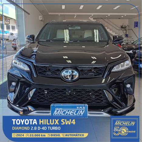 TOYOTA Hilux SW4 2.8 4P SRX 4X4 DIAMOND 7 LUGARES TURBO DIESEL AUTOM�TICO, Foto 1