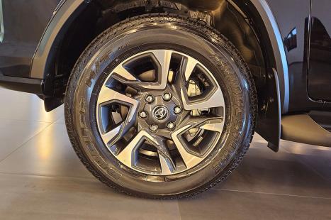 TOYOTA Hilux SW4 2.8 4P SRX 4X4 DIAMOND 7 LUGARES TURBO DIESEL AUTOM�TICO, Foto 9