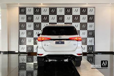 TOYOTA Hilux SW4 2.8 16V 4P SRX PLATINUM 4X4 7 LUGARES TURBO DIESEL AUTOM�TICO, Foto 7