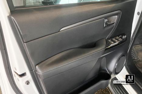 TOYOTA Hilux SW4 2.8 16V 4P SRX PLATINUM 4X4 7 LUGARES TURBO DIESEL AUTOM�TICO, Foto 12