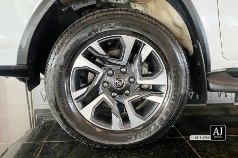 TOYOTA Hilux SW4 2.8 16V 4P SRX PLATINUM 4X4 7 LUGARES TURBO DIESEL AUTOM�TICO, Foto 20