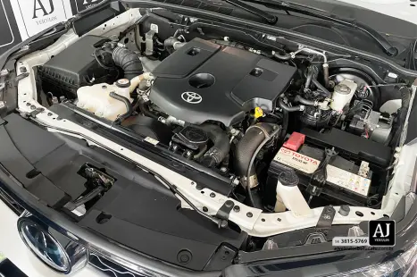 TOYOTA Hilux SW4 2.8 16V 4P SRX PLATINUM 4X4 7 LUGARES TURBO DIESEL AUTOM�TICO, Foto 21