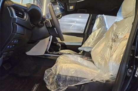 TOYOTA Hilux SW4 2.8 4P SRX 4X4 DIAMOND 7 LUGARES TURBO DIESEL AUTOM�TICO, Foto 17