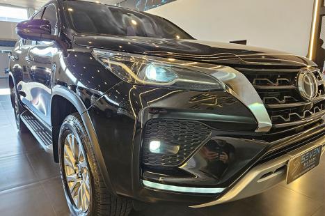 TOYOTA Hilux SW4 2.8 16V 4P SRX 4X4 7 LUGARES TURBO DIESEL AUTOM�TICO, Foto 10