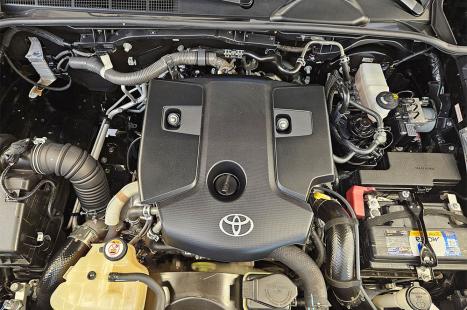 TOYOTA Hilux SW4 2.8 16V 4P SRX 4X4 7 LUGARES TURBO DIESEL AUTOM�TICO, Foto 20