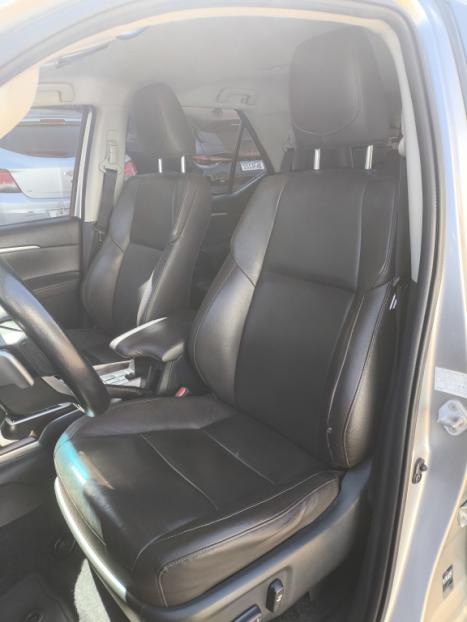TOYOTA Hilux SW4 2.8 16V 4P SRX 4X4 7 LUGARES TURBO DIESEL AUTOM�TICO, Foto 10