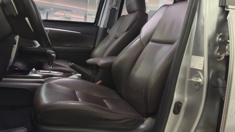 TOYOTA Hilux SW4 2.8 4P SRX 4X4 TURBO DIESEL AUTOM�TICO, Foto 11