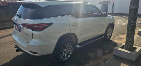 TOYOTA Hilux SW4 2.8 16V 4P SRX 4X4 7 LUGARES TURBO DIESEL AUTOM�TICO, Foto 6
