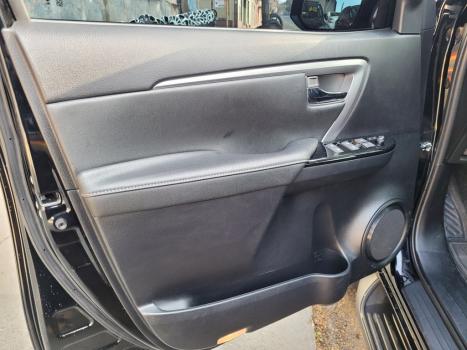 TOYOTA Hilux SW4 2.8 16V 4P SRX PLATINUM 4X4 7 LUGARES TURBO DIESEL AUTOM�TICO, Foto 12