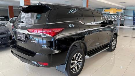 TOYOTA Hilux SW4 2.8 16V 4P SRX 4X4 7 LUGARES TURBO DIESEL AUTOM�TICO, Foto 10