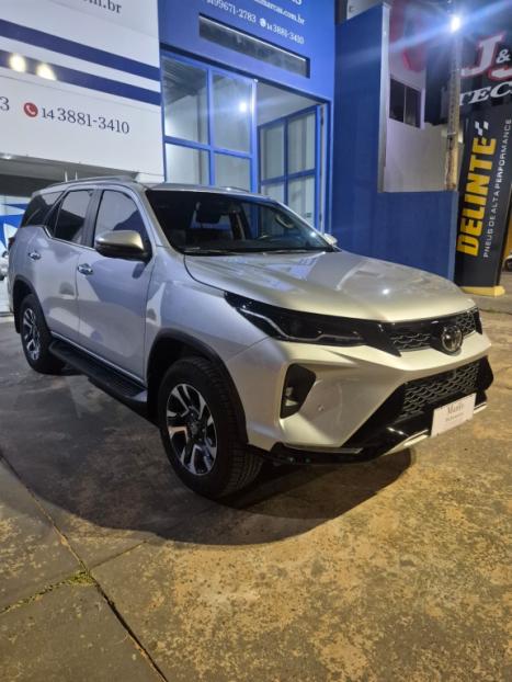 TOYOTA Hilux SW4 2.8 16V 4P SRX PLATINUM 4X4 7 LUGARES TURBO DIESEL AUTOM�TICO, Foto 6