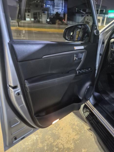 TOYOTA Hilux SW4 2.8 16V 4P SRX PLATINUM 4X4 7 LUGARES TURBO DIESEL AUTOM�TICO, Foto 12