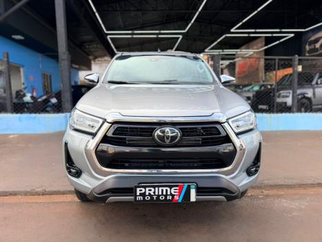TOYOTA Hilux SW4 2.8 4P SRX 4X4 TURBO DIESEL AUTOMÁTICO, Foto 3
