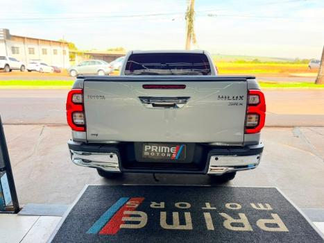 TOYOTA Hilux SW4 2.8 4P SRX 4X4 TURBO DIESEL AUTOMÁTICO, Foto 7