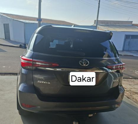 TOYOTA Hilux SW4 2.8 16V 4P SRX 4X4 7 LUGARES TURBO DIESEL AUTOMÁTICO, Foto 8