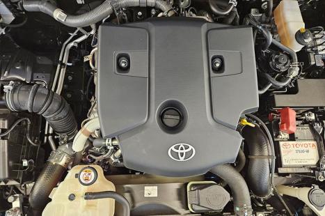 TOYOTA Hilux SW4 2.8 16V 4P SRX 4X4 7 LUGARES TURBO DIESEL AUTOMÁTICO, Foto 11