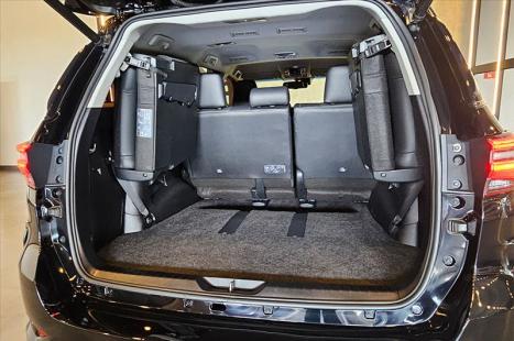 TOYOTA Hilux SW4 2.8 16V 4P SRX PLATINUM 4X4 7 LUGARES TURBO DIESEL AUTOMÁTICO, Foto 12