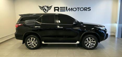 TOYOTA Hilux SW4 2.8 16V 4P SRX 4X4 7 LUGARES TURBO DIESEL AUTOMÁTICO, Foto 10
