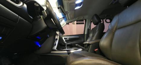 TOYOTA Hilux SW4 2.8 16V 4P SRX 4X4 7 LUGARES TURBO DIESEL AUTOMÁTICO, Foto 18