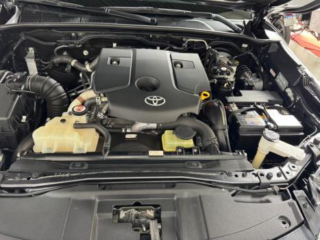 TOYOTA Hilux SW4 2.8 16V 4P SRX 4X4 7 LUGARES TURBO DIESEL AUTOMÁTICO, Foto 18