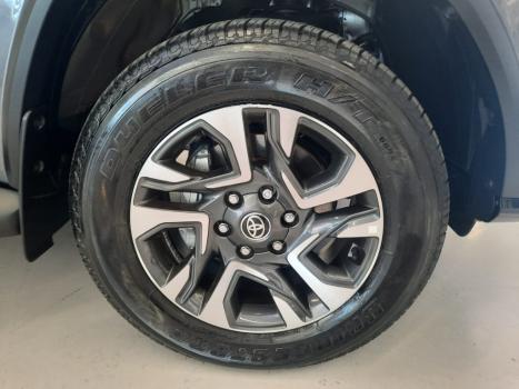 TOYOTA Hilux SW4 2.8 4P SRX 4X4 DIAMOND 7 LUGARES TURBO DIESEL AUTOMÁTICO, Foto 10