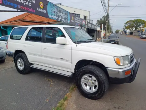 TOYOTA Hilux SW4 3.0 16V 4P SRV 4X4 7 LUGARES TURBO DIESEL AUTOMTICO, Foto 2