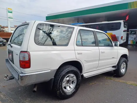 TOYOTA Hilux SW4 3.0 16V 4P SRV 4X4 7 LUGARES TURBO DIESEL AUTOMTICO, Foto 3