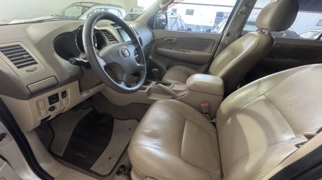 TOYOTA Hilux SW4 3.0 16V 4P SR 4X4 TURBO DIESEL AUTOMTICO, Foto 7